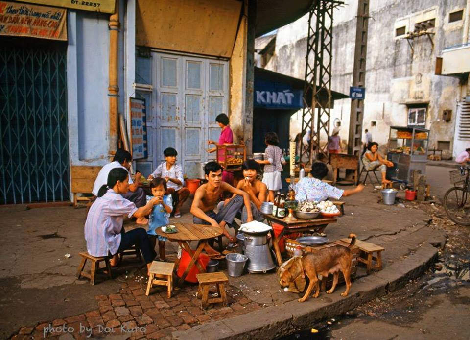Sài Gòn thập niên 90 qua ống kính của nhiếp ảnh gia người Nhật (Kỳ 1) Sài Gòn thập niên 90 qua ống kính của nhiếp ảnh gia người Nhật (Kỳ 1)