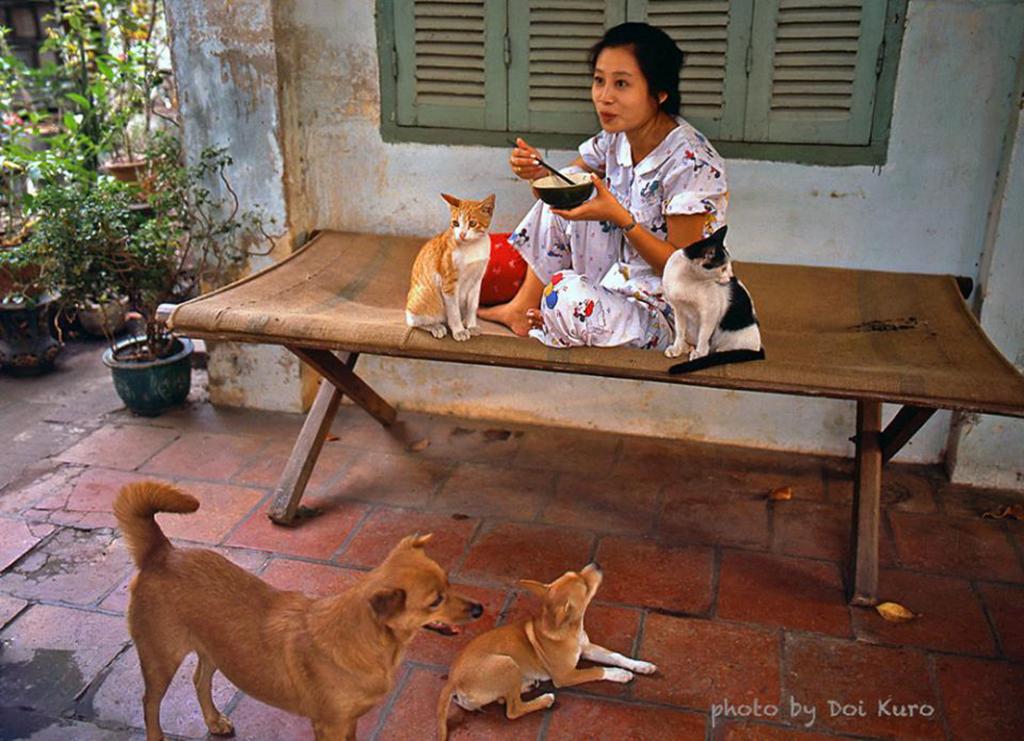 Sài Gòn thập niên 90 qua ống kính của nhiếp ảnh gia người Nhật (Kỳ 2) Sài Gòn thập niên 90 qua ống kính của nhiếp ảnh gia người Nhật (Kỳ 2)