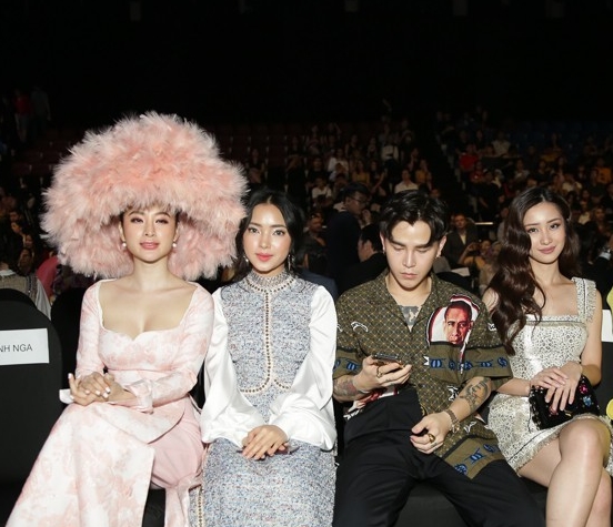 vifw ngay dau son tung ngoi o dau the dang nhe la ngoi gan angela phuong trinh co ma copy