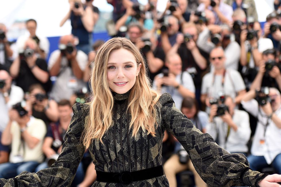 'Scarlet Witch' Elizabeth Olsen - Kiều nữ sống bình dị dưới bóng hai cô chị lừng danh 'Scarlet Witch' Elizabeth Olsen - Kiều nữ sống bình dị dưới bóng hai cô chị lừng danh