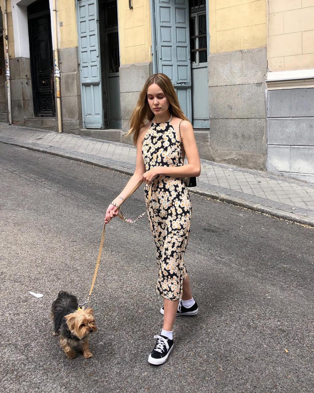 Những nàng thơ đất Pháp nổi tiếng trên Instagram với vẻ đẹp sang chảnh nhưng không cầu kì Những nàng thơ đất Pháp nổi tiếng trên Instagram với vẻ đẹp sang chảnh nhưng không cầu kì