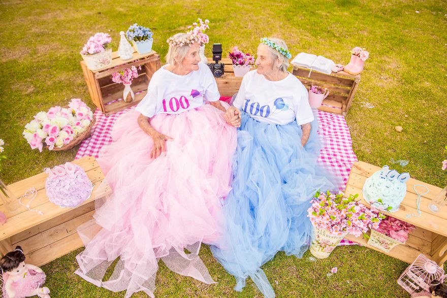 100 tuổi có thể khiến bạn ngừng 'cute'? Sai rồi! 100 tuổi có thể khiến bạn ngừng 'cute'? Sai rồi!