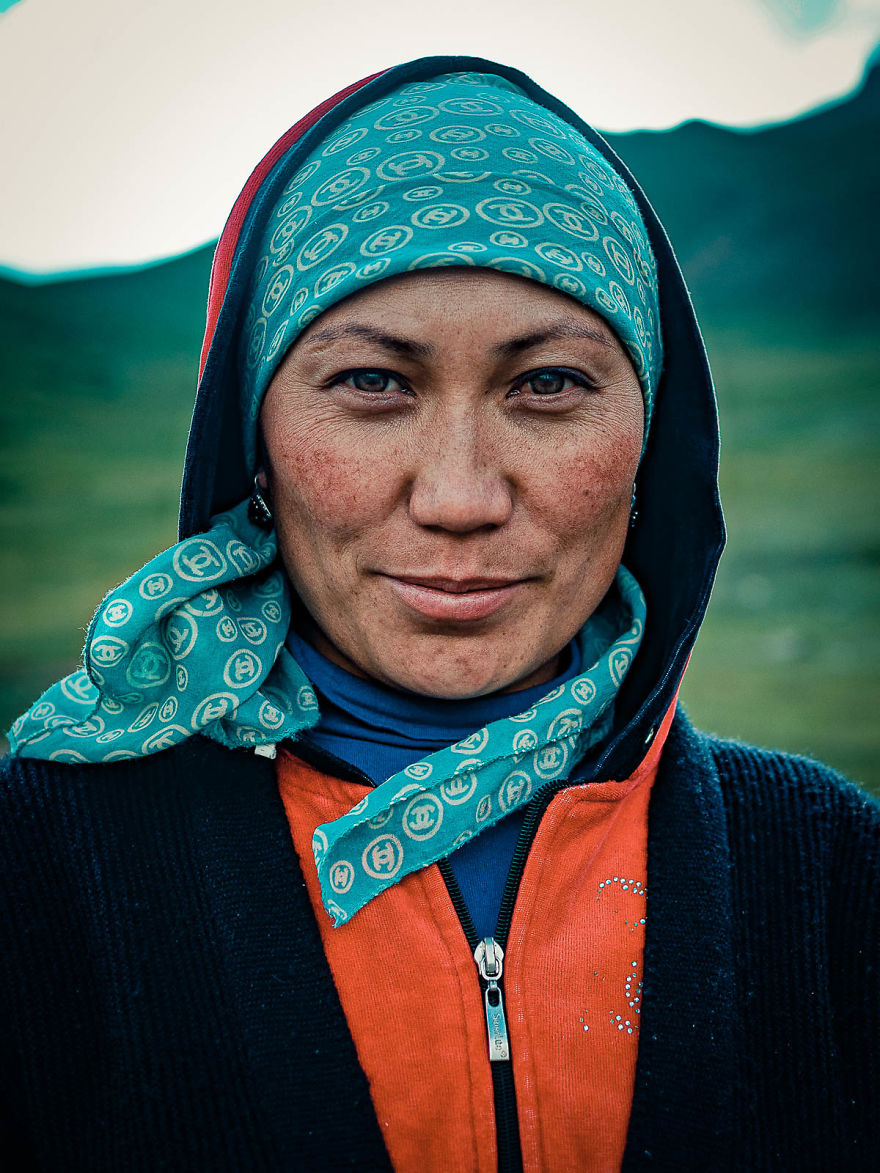 Chân dung hạnh phúc của người dân quốc gia Trung Á Kyrgyzstan Chân dung hạnh phúc của người dân quốc gia Trung Á Kyrgyzstan