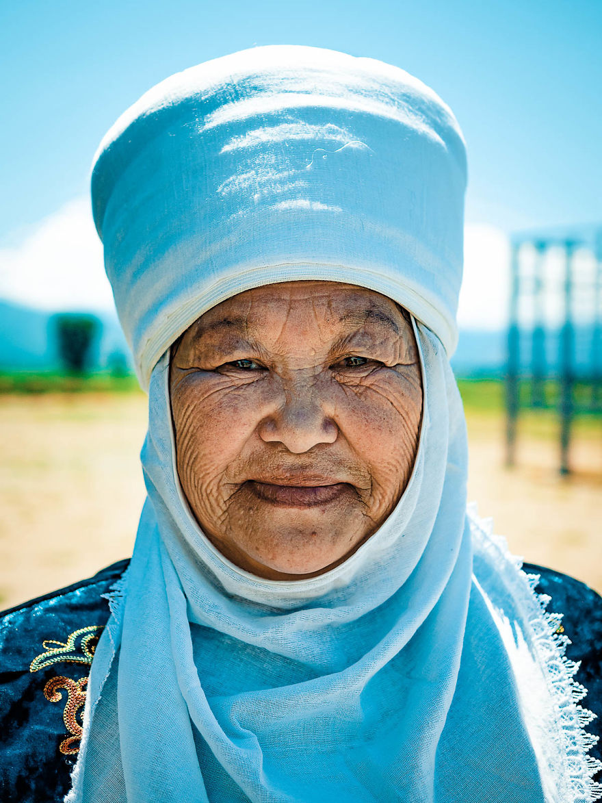 Chân dung hạnh phúc của người dân quốc gia Trung Á Kyrgyzstan Chân dung hạnh phúc của người dân quốc gia Trung Á Kyrgyzstan