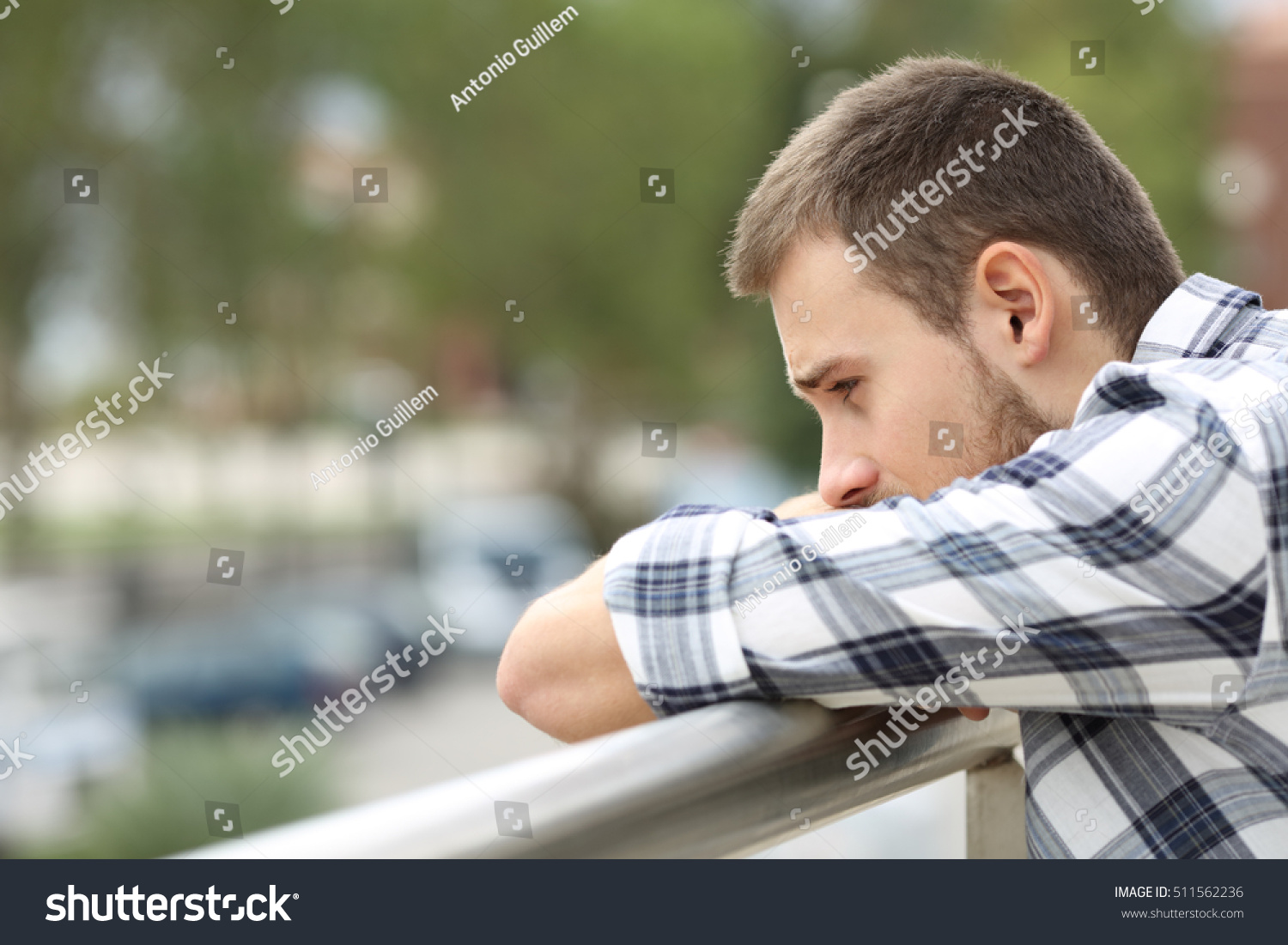 Bức ảnh chế 'đứng bên em này mà nhòm em nọ' có cả một câu chuyện đằng sau nó Bức ảnh chế 'đứng bên em này mà nhòm em nọ' có cả một câu chuyện đằng sau nó