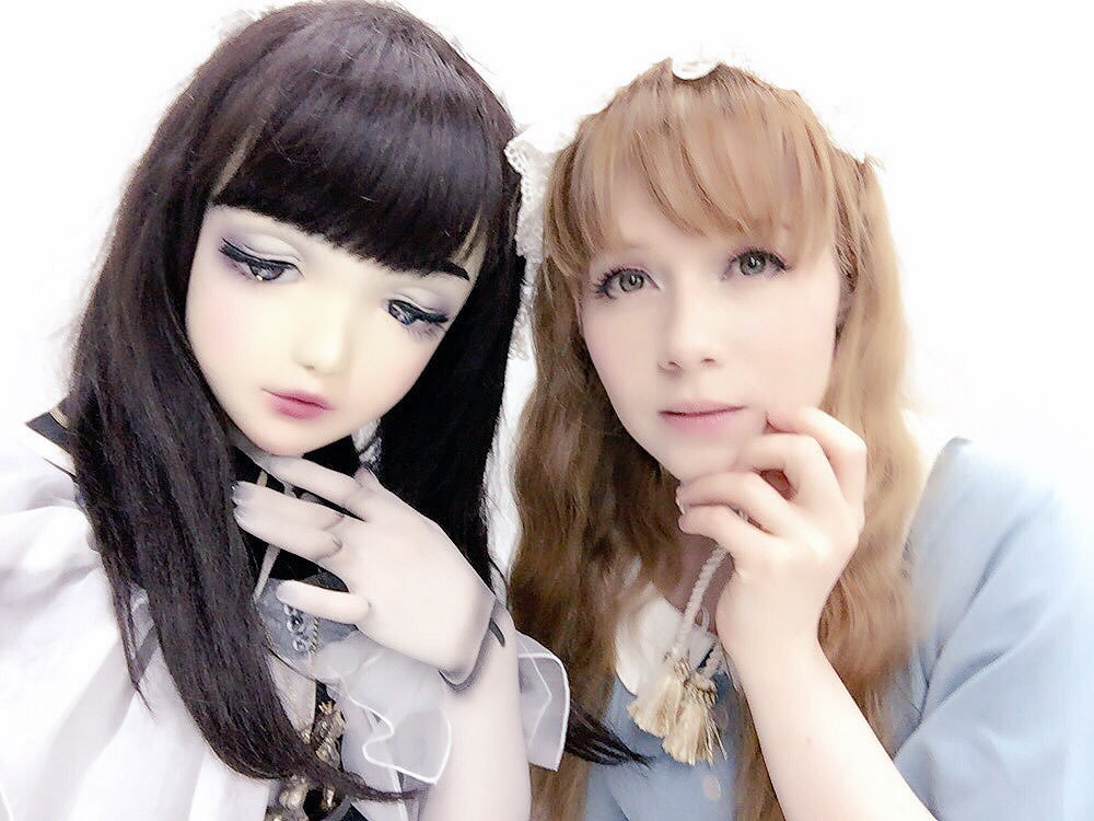 Lulu Hashimoto – Búp bê sống khuynh đảo đất nước mặt trời mọc Lulu Hashimoto – Búp bê sống khuynh đảo đất nước mặt trời mọc