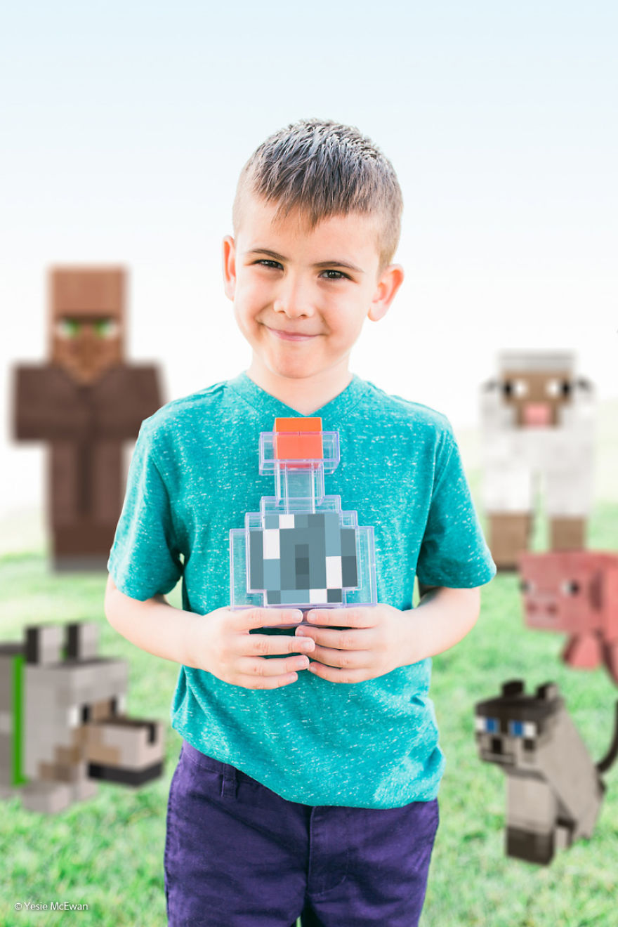 Món quà đặc biệt mà ông bố dành tặng con trai là fan 'ruột' Minecraft Món quà đặc biệt mà ông bố dành tặng con trai là fan 'ruột' Minecraft