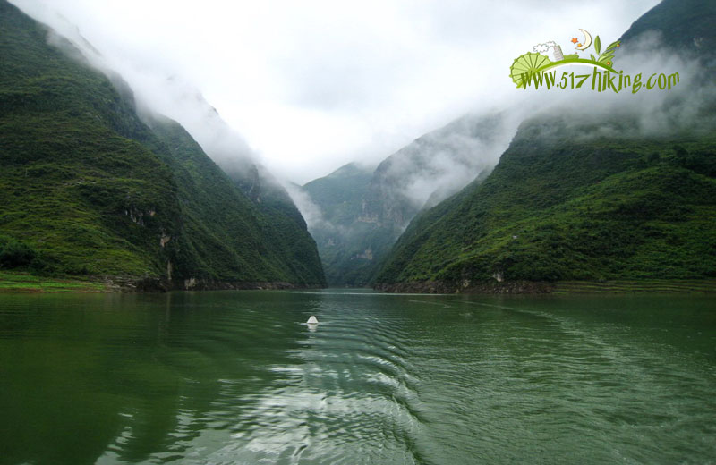 Say đắm vẻ đẹp 'Trường Giang cuồn cuộn chảy về Đông' Say đắm vẻ đẹp 'Trường Giang cuồn cuộn chảy về Đông'