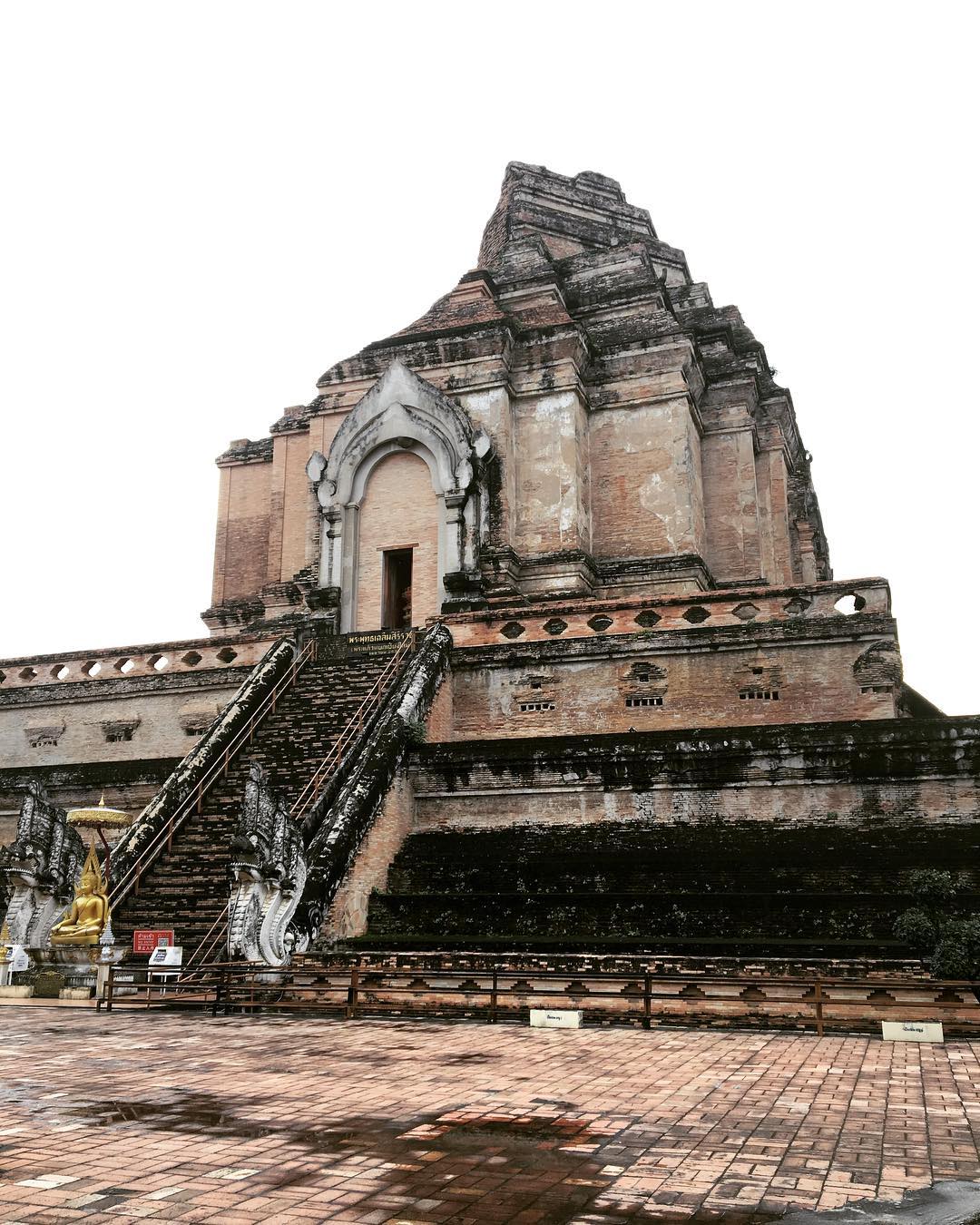Bangkok và Chiang Mai, nếu phải chọn 1 trong 2 thì...? Bangkok và Chiang Mai, nếu phải chọn 1 trong 2 thì...?