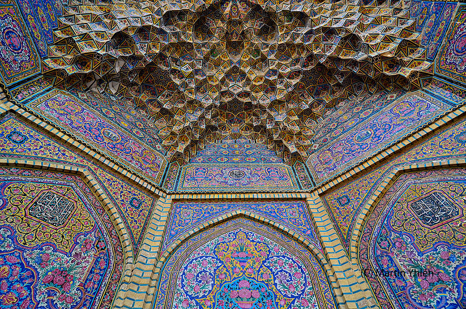 Đền Nasir al-Mulk - 'Kính vạn hoa' lộng lẫy xứ Ba Tư Đền Nasir al-Mulk - 'Kính vạn hoa' lộng lẫy xứ Ba Tư