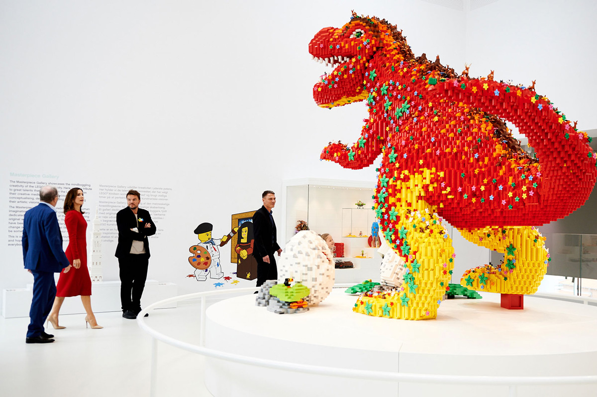 Đắm chìm trong muôn màu mảnh ghép tại Ngôi nhà LEGO khổng lồ Đắm chìm trong muôn màu mảnh ghép tại Ngôi nhà LEGO khổng lồ