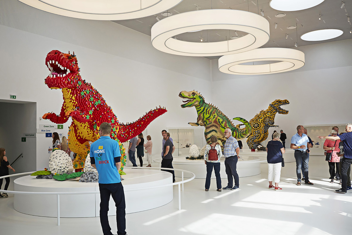 Đắm chìm trong muôn màu mảnh ghép tại Ngôi nhà LEGO khổng lồ Đắm chìm trong muôn màu mảnh ghép tại Ngôi nhà LEGO khổng lồ