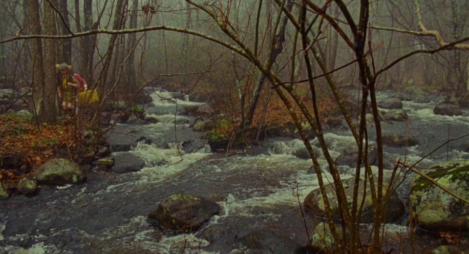Moonrise Kingdom - Vương quốc trăng lên của hai đứa trẻ trốn nhà Moonrise Kingdom - Vương quốc trăng lên của hai đứa trẻ trốn nhà