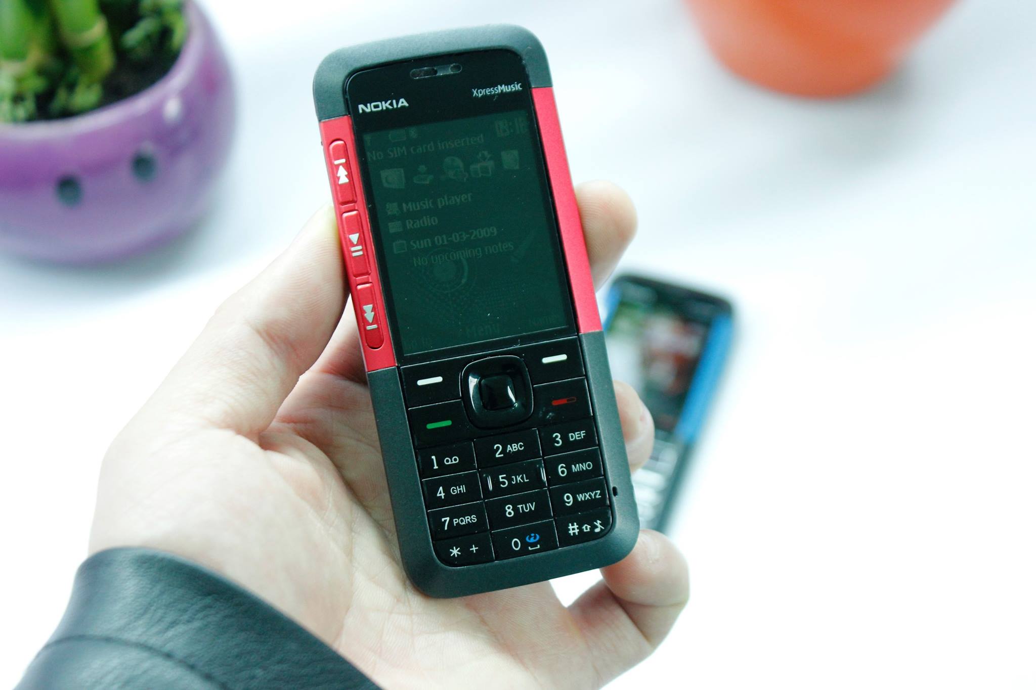 Tạm quên iPhone X, hãy nhớ về một tuổi thơ với 'cục gạch' Nokia Tạm quên iPhone X, hãy nhớ về một tuổi thơ với 'cục gạch' Nokia