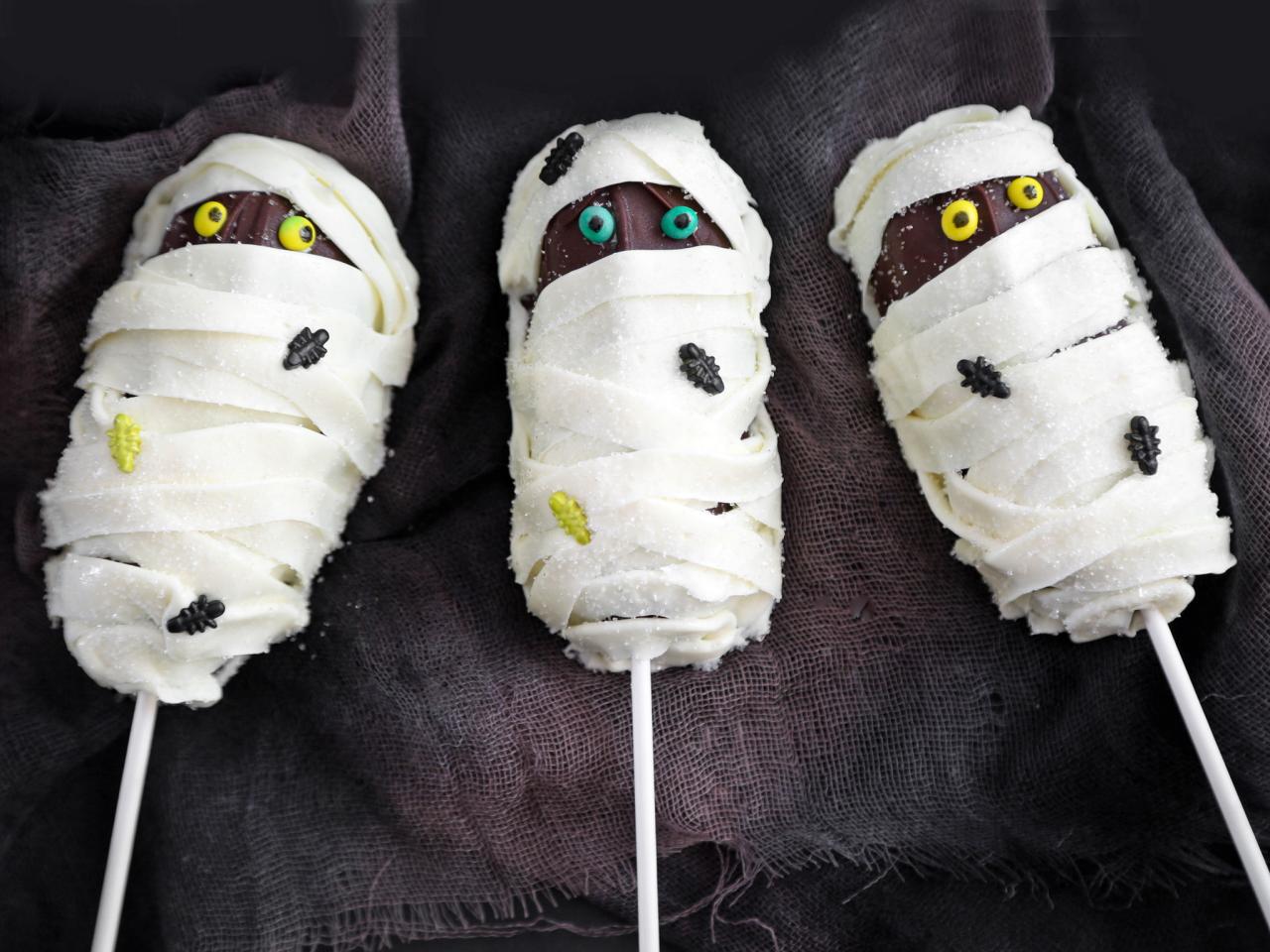 10+ kiểu bánh kẹo cho bữa tiệc Halloween không thể kinh dị hơn 10+ kiểu bánh kẹo cho bữa tiệc Halloween không thể kinh dị hơn