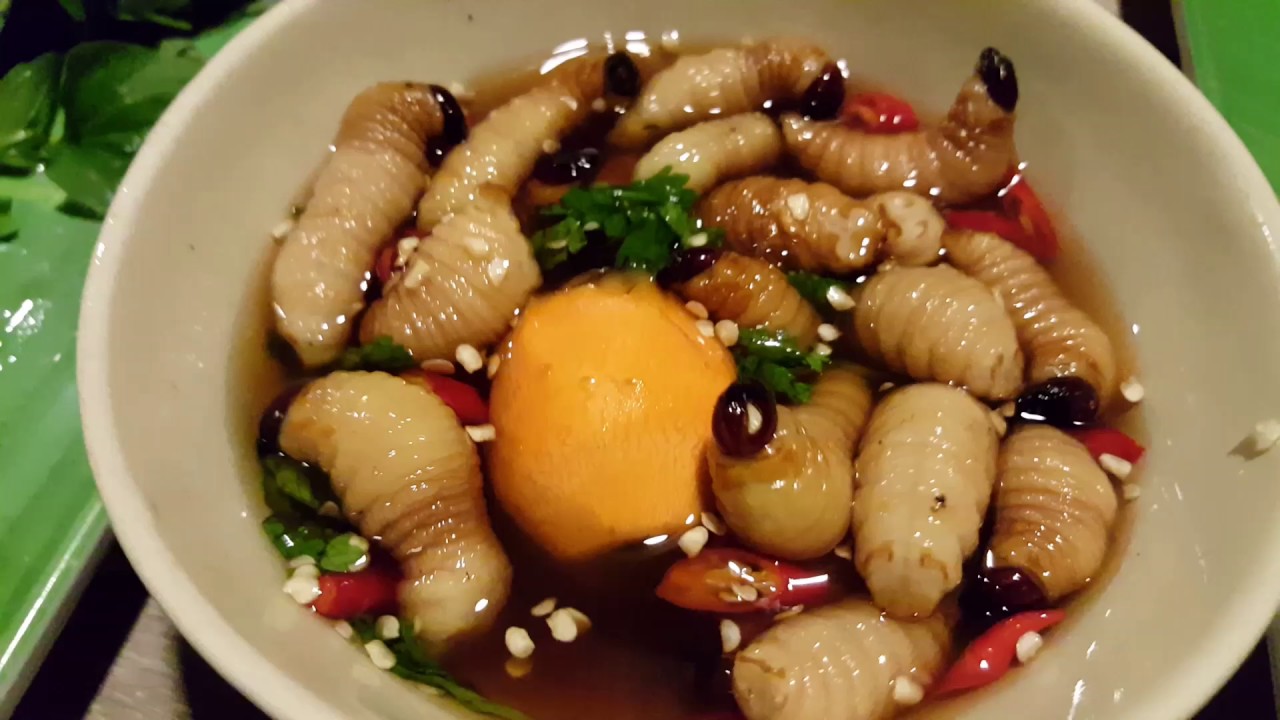 Những món ăn khiến khách nước ngoài kêu 'trời' khi ghé thăm Việt Nam Những món ăn khiến khách nước ngoài kêu 'trời' khi ghé thăm Việt Nam