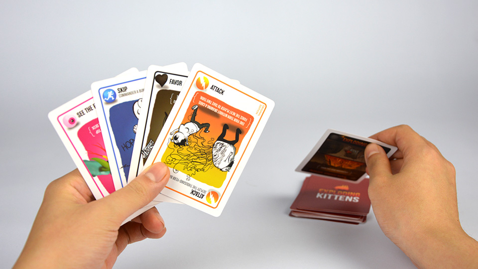 Board Game: Để không còn cảnh 'cắm mặt vào điện thoại' mỗi khi nhóm bạn tụ tập Board Game: Để không còn cảnh 'cắm mặt vào điện thoại' mỗi khi nhóm bạn tụ tập