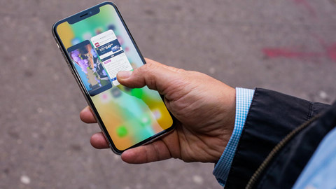 Nghĩ kỹ trước khi mua: Những bất tiện iPhone X đem lại cho người Việt Nam Nghĩ kỹ trước khi mua: Những bất tiện iPhone X đem lại cho người Việt Nam