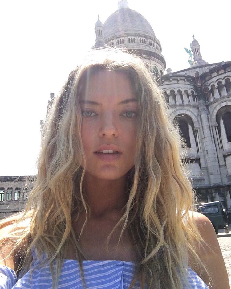12 thiên thần Victoria's Secret làm các hãng mỹ phẩm 'thất vọng' bởi... 12 thiên thần Victoria's Secret làm các hãng mỹ phẩm 'thất vọng' bởi...