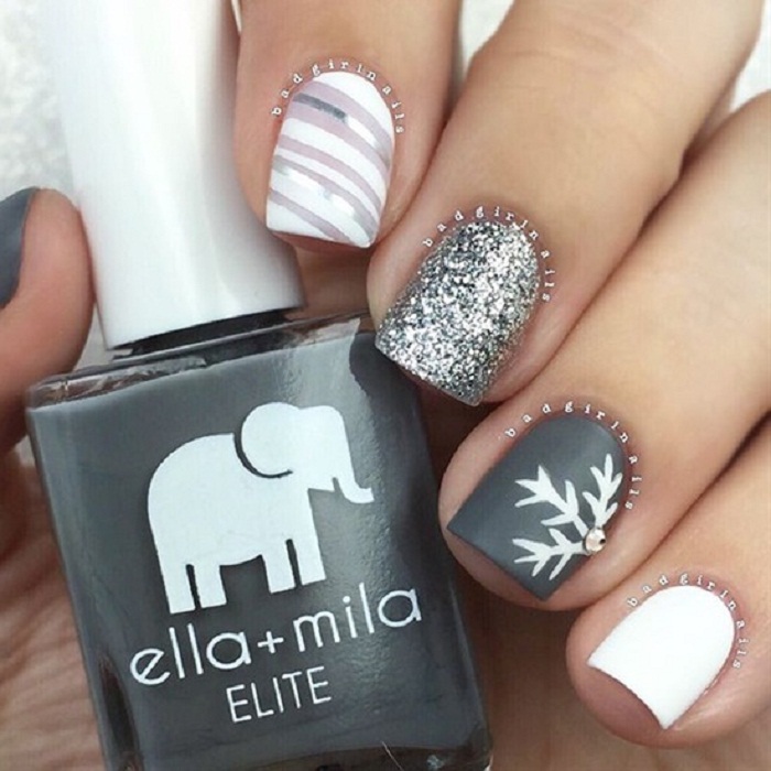 Đông đến rồi, sao bạn chưa đổi mẫu nail đi? Đông đến rồi, sao bạn chưa đổi mẫu nail đi?