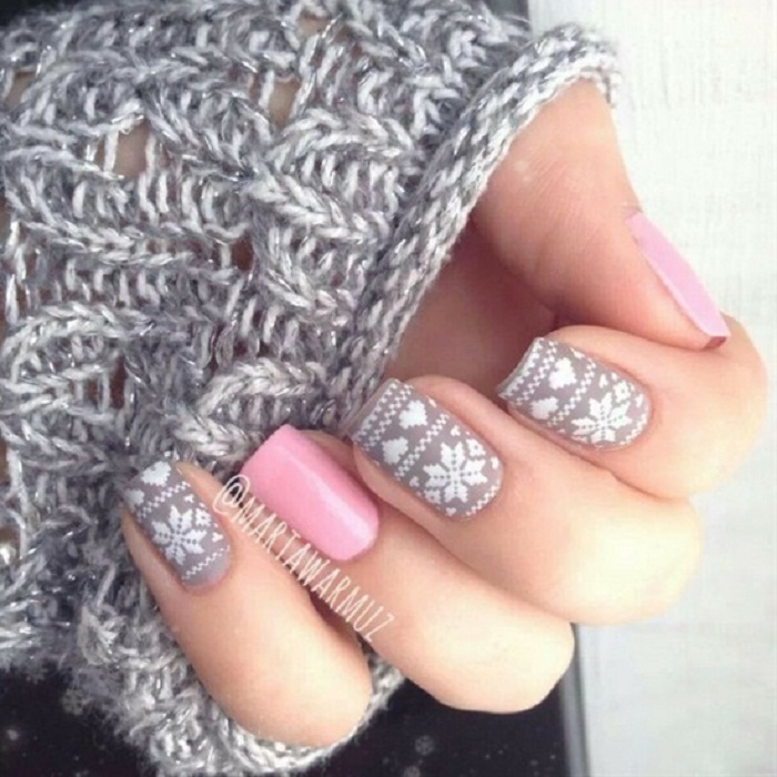 Đông đến rồi, sao bạn chưa đổi mẫu nail đi? Đông đến rồi, sao bạn chưa đổi mẫu nail đi?