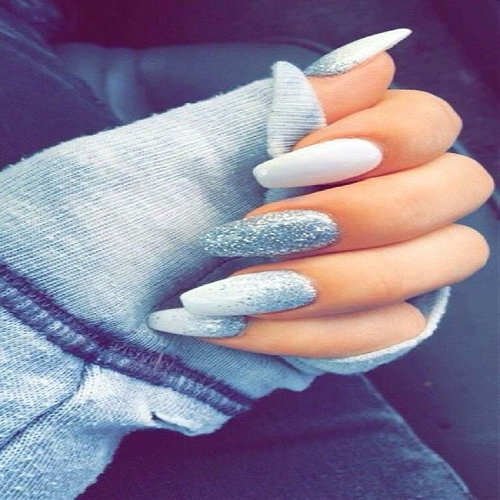 Đông đến rồi, sao bạn chưa đổi mẫu nail đi? Đông đến rồi, sao bạn chưa đổi mẫu nail đi?