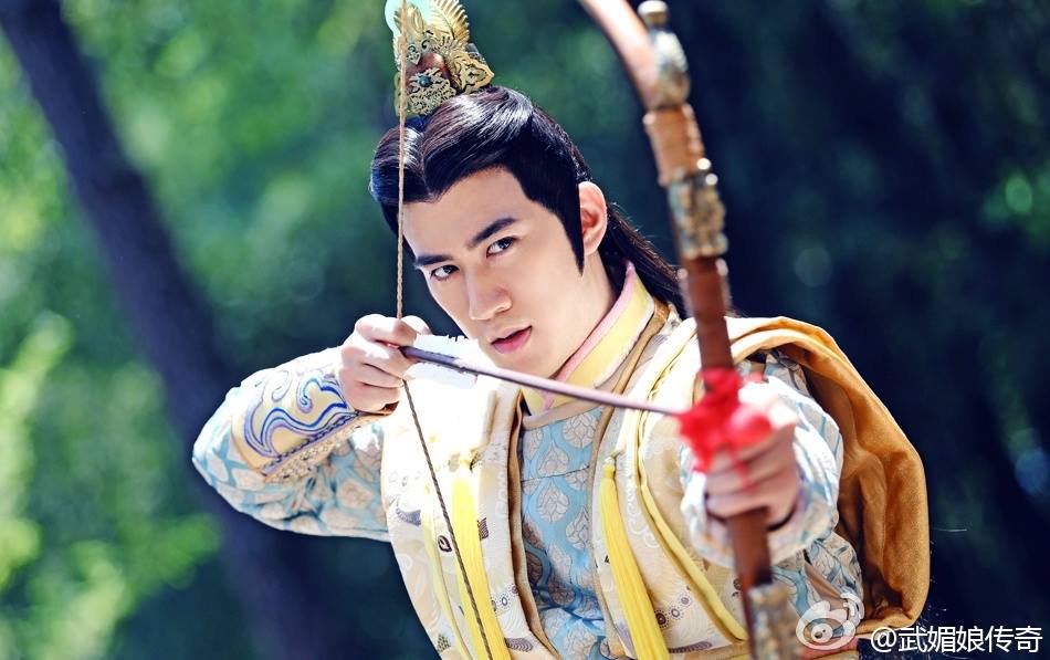 Ai sẽ là nam chính cho bản live-action 'Hoa Mộc Lan' của Disney? Ai sẽ là nam chính cho bản live-action 'Hoa Mộc Lan' của Disney?