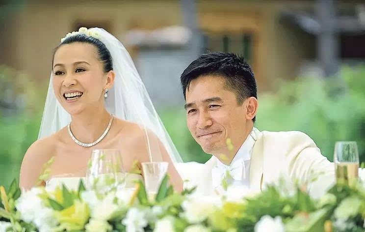 7 đôi uyên ương mặn nồng chứng minh tình yêu trong showbiz là có thật 7 đôi uyên ương mặn nồng chứng minh tình yêu trong showbiz là có thật