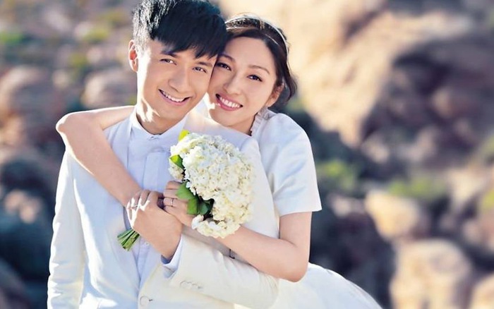 7 đôi uyên ương mặn nồng chứng minh tình yêu trong showbiz là có thật 7 đôi uyên ương mặn nồng chứng minh tình yêu trong showbiz là có thật