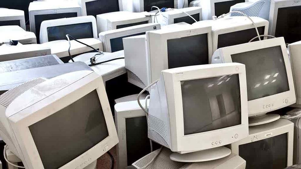 Thời chưa có Internet thì tụi mình làm gì cả ngày ấy nhỉ? Thời chưa có Internet thì tụi mình làm gì cả ngày ấy nhỉ?