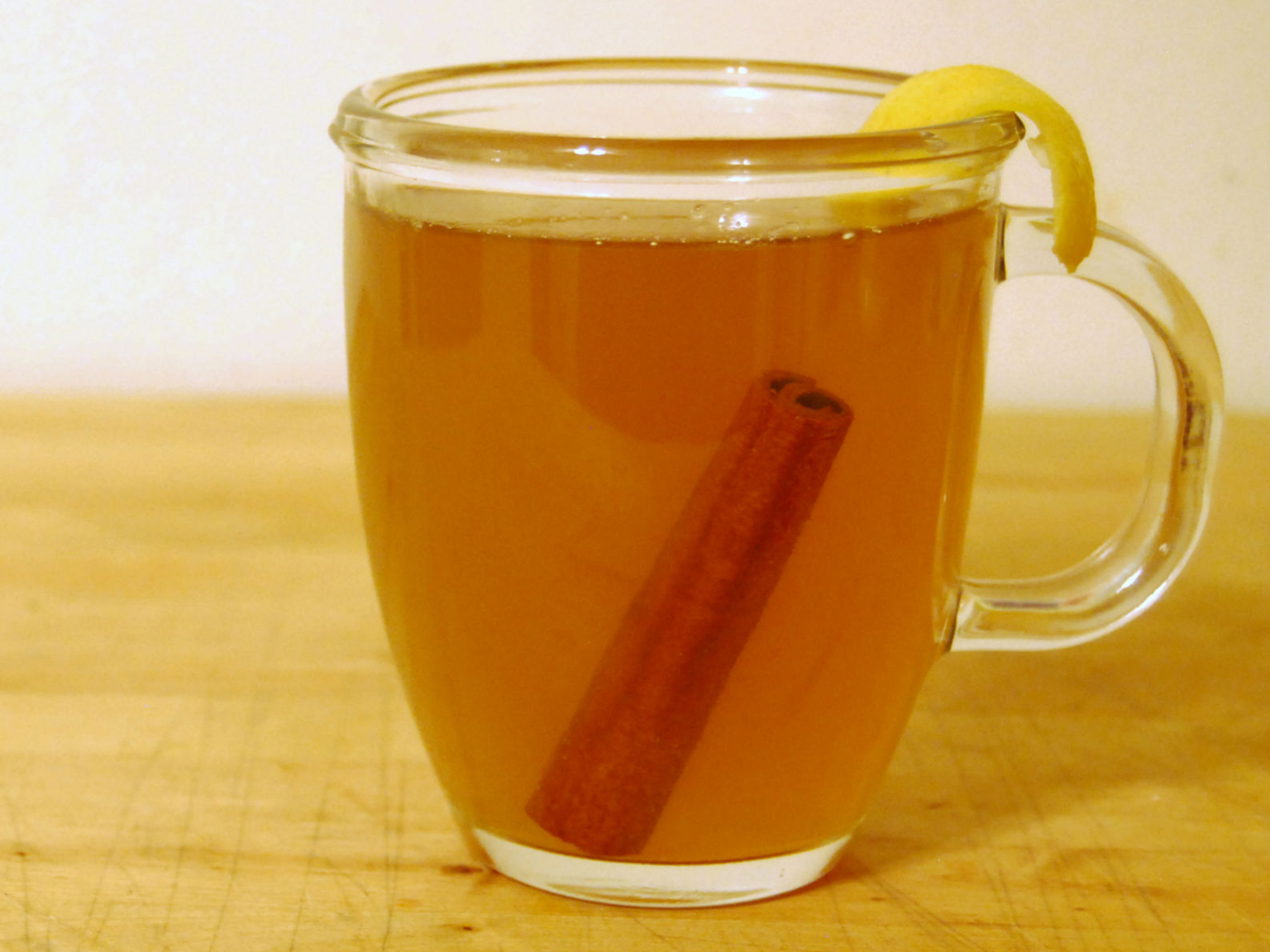10 loại cocktail xua tan cái lạnh đêm Giáng Sinh 10 loại cocktail xua tan cái lạnh đêm Giáng Sinh
