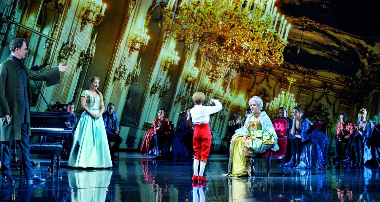 Mozart! das Musical: Dùng âm nhạc khắc hoạ chân dung nhà soạn nhạc thiên tài nước Áo Mozart! das Musical: Dùng âm nhạc khắc hoạ chân dung nhà soạn nhạc thiên tài nước Áo