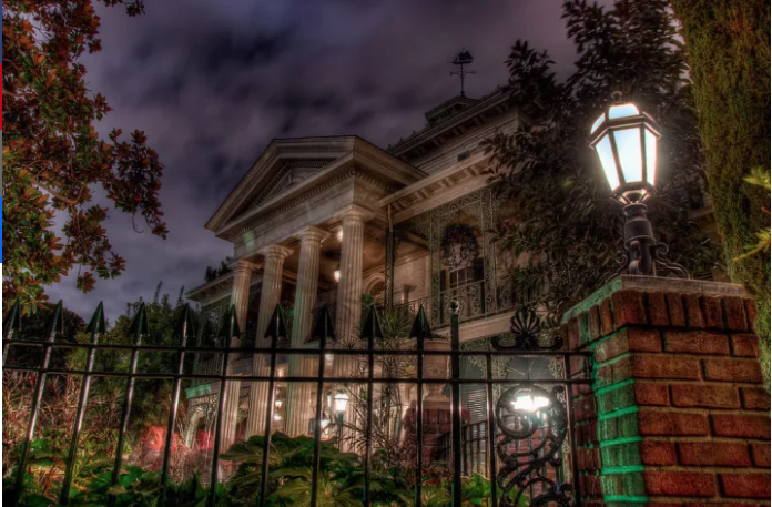 12 bí mật làm nên điểm độc đáo của 'vương quốc cổ tích' Disneyland 12 bí mật làm nên điểm độc đáo của 'vương quốc cổ tích' Disneyland