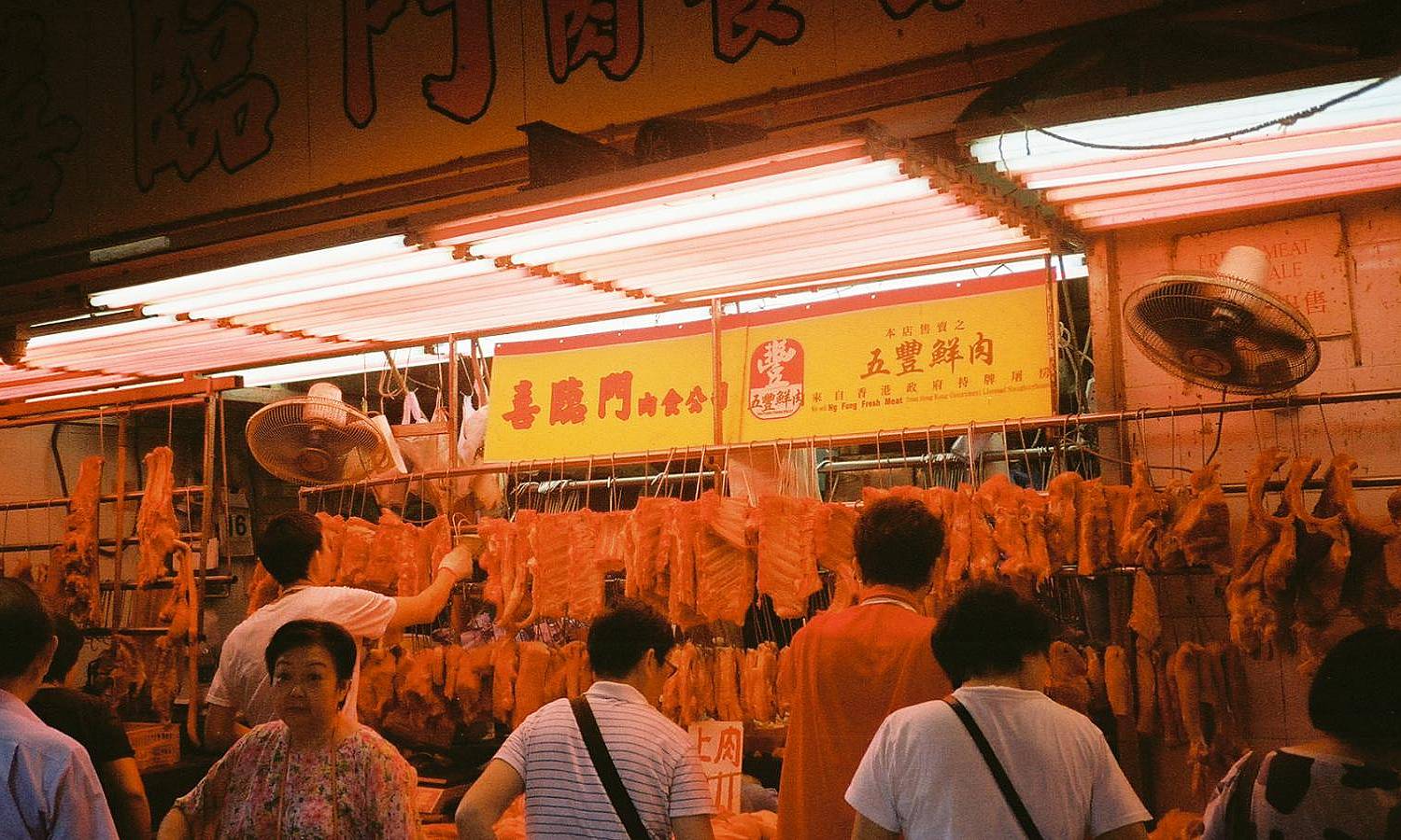 Bí kíp chụp hình ở Hong Kong 'ảo' như trong phim Vương Gia Vệ Bí kíp chụp hình ở Hong Kong 'ảo' như trong phim Vương Gia Vệ
