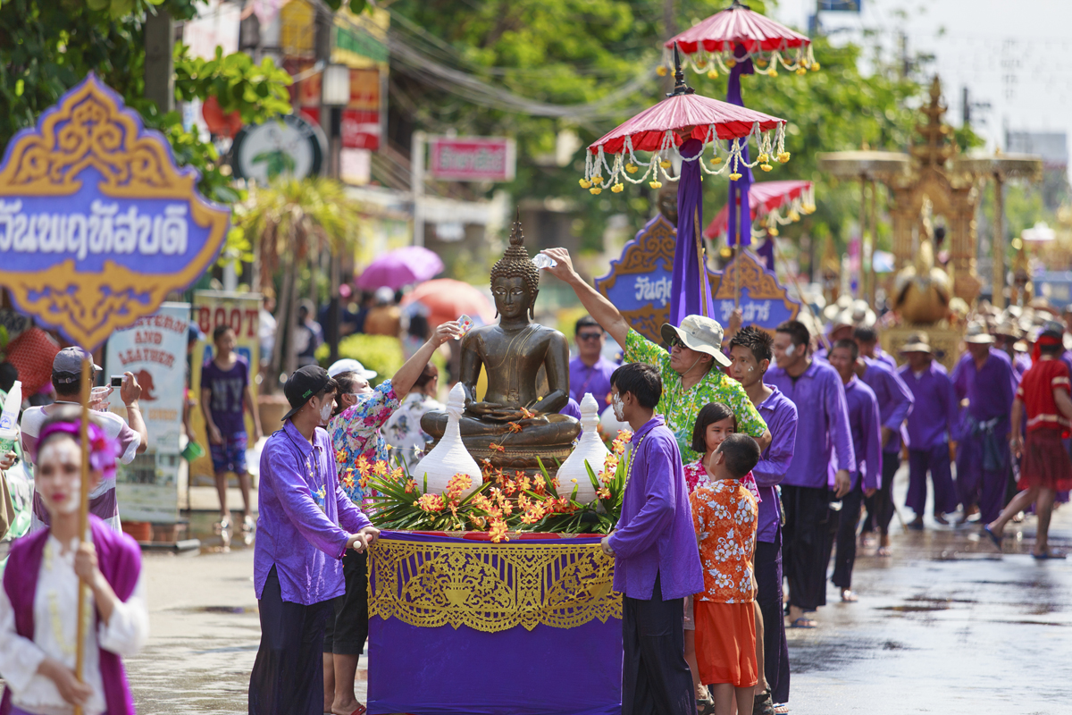 Đến những quốc gia này nếu không muốn đón năm 2018 Đến những quốc gia này nếu không muốn đón năm 2018