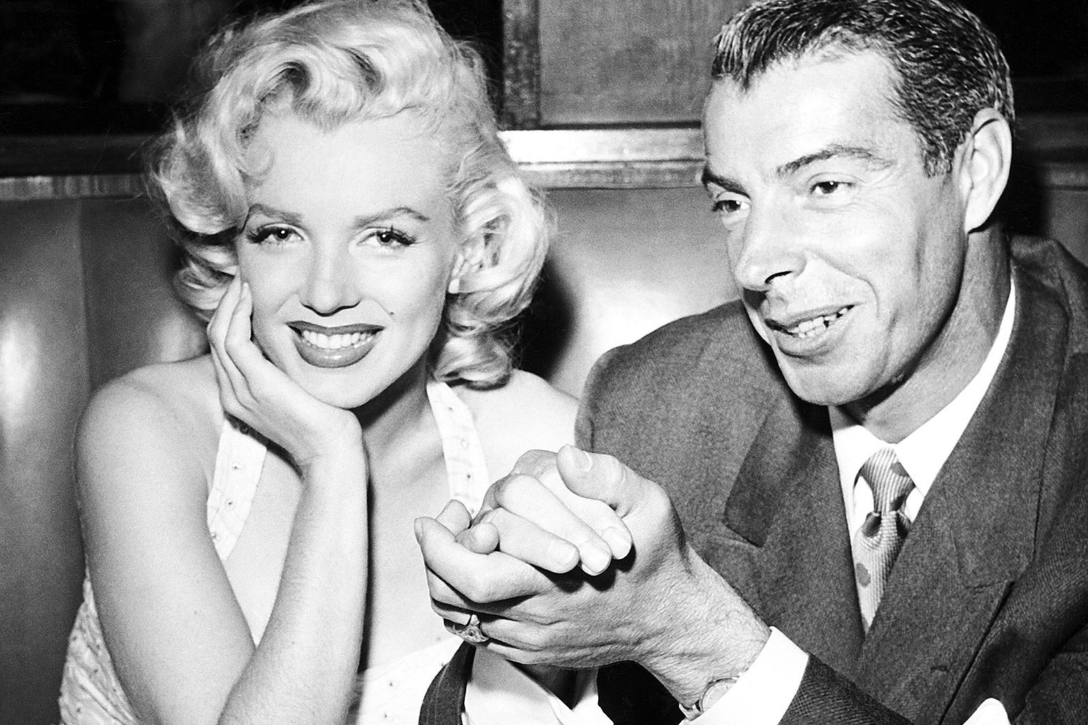 Marilyn Monroe và những sự thật đáng kinh ngạc đằng sau nhan sắc kiều diễm Marilyn Monroe và những sự thật đáng kinh ngạc đằng sau nhan sắc kiều diễm