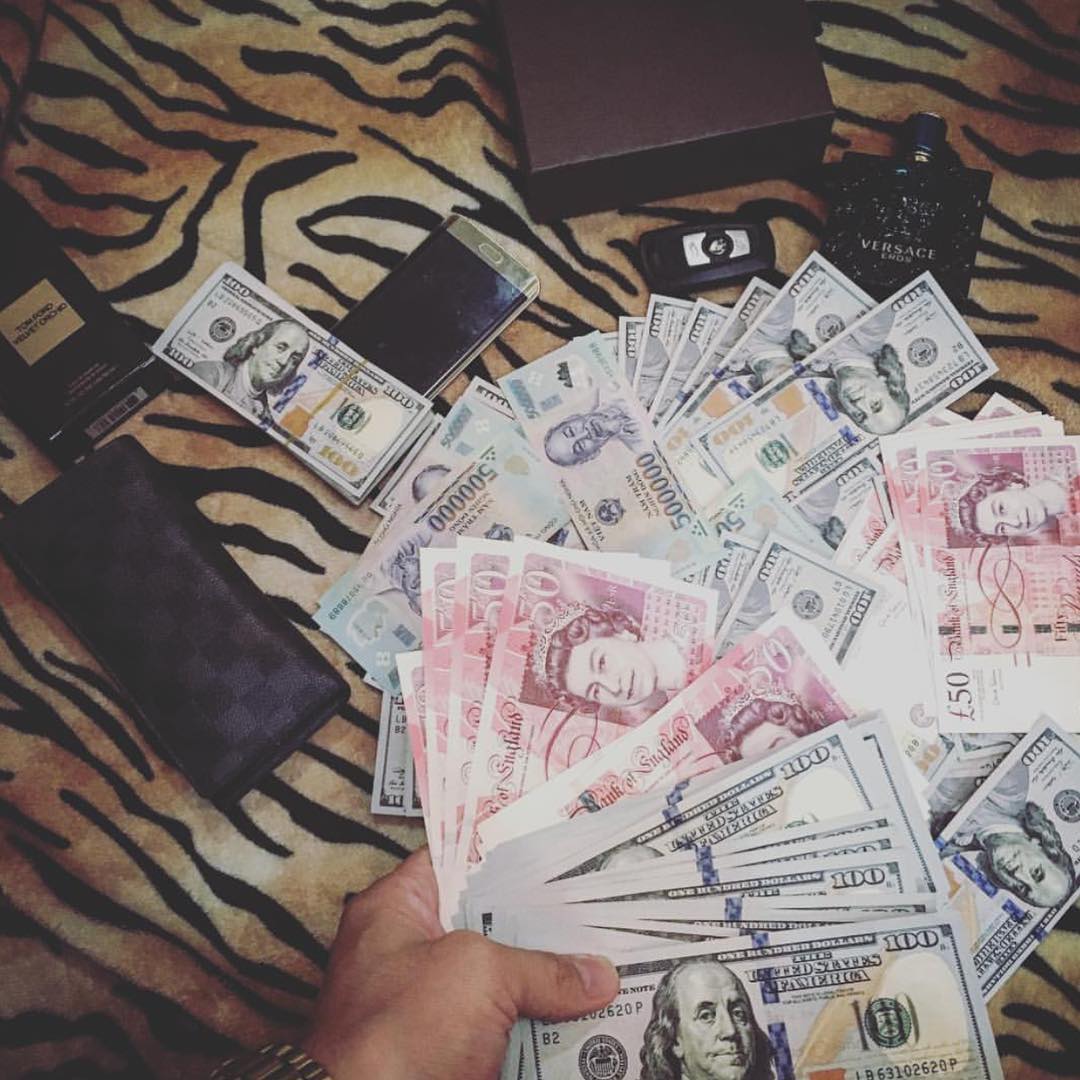 Hội rich kids Việt Nam 'đốt' tiền như thế nào? Hội rich kids Việt Nam 'đốt' tiền như thế nào?