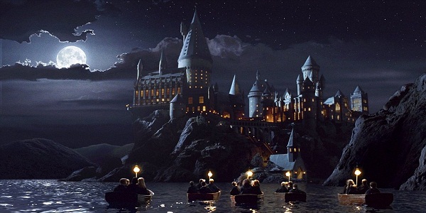 20 năm Harry Potter: Cái nhìn cận cảnh hơn về 'trường Hogwarts kiểu Mỹ' (Kỳ 1) 20 năm Harry Potter: Cái nhìn cận cảnh hơn về 'trường Hogwarts kiểu Mỹ' (Kỳ 1)