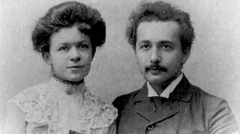 Albert Einstein và những câu chuyện chưa kể Albert Einstein và những câu chuyện chưa kể