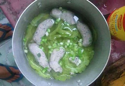 Năm hết Tết đến, ai không biết nấu ăn thì lui về hậu cung đừng ở đây gây hoạ Năm hết Tết đến, ai không biết nấu ăn thì lui về hậu cung đừng ở đây gây hoạ