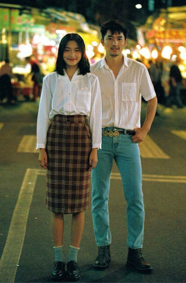 'Cô dâu, chú rể' trong bộ ảnh cưới phong cách Hong Kong đang gây sốt là ai? 'Cô dâu, chú rể' trong bộ ảnh cưới phong cách Hong Kong đang gây sốt là ai?