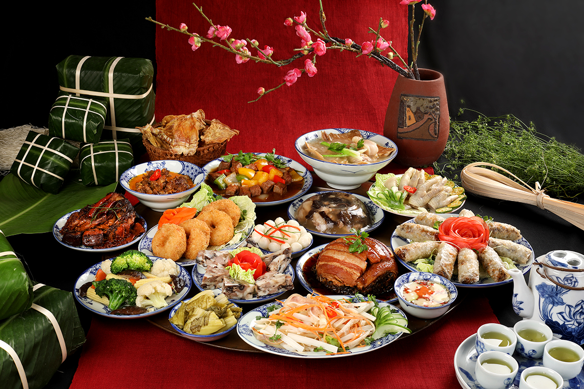 Ngày 30 Tết chia tay năm cũ, bạn đang tất bật làm những gì? Ngày 30 Tết chia tay năm cũ, bạn đang tất bật làm những gì?