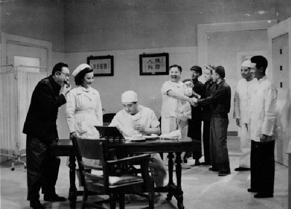 Đại minh tinh Hoa ngữ phát điên chỉ vì một cảnh phim Đại minh tinh Hoa ngữ phát điên chỉ vì một cảnh phim