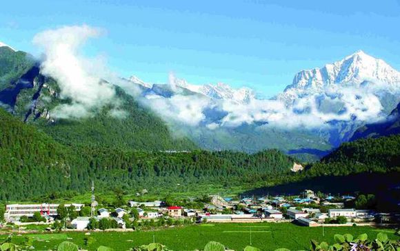 6 thiên đường 'hoang dại' nhất định bạn phải ghé thăm khi đến Tân Cương 6 thiên đường 'hoang dại' nhất định bạn phải ghé thăm khi đến Tân Cương