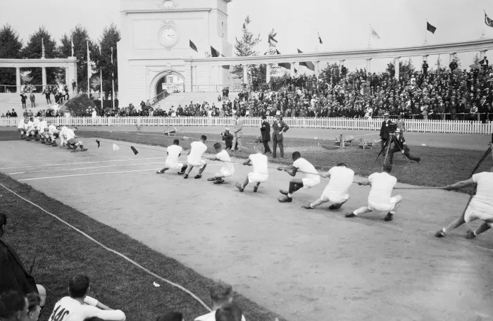 Olympics hồi thế kỷ 20 khác ngày nay nhiều lắm... Olympics hồi thế kỷ 20 khác ngày nay nhiều lắm...