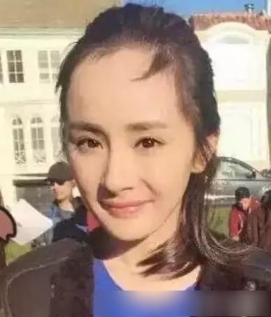 Loạt ảnh chứng minh không phải tới bây giờ Dương Mịch mới... hói đầu Loạt ảnh chứng minh không phải tới bây giờ Dương Mịch mới... hói đầu