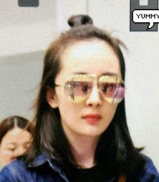 Loạt ảnh chứng minh không phải tới bây giờ Dương Mịch mới... hói đầu Loạt ảnh chứng minh không phải tới bây giờ Dương Mịch mới... hói đầu