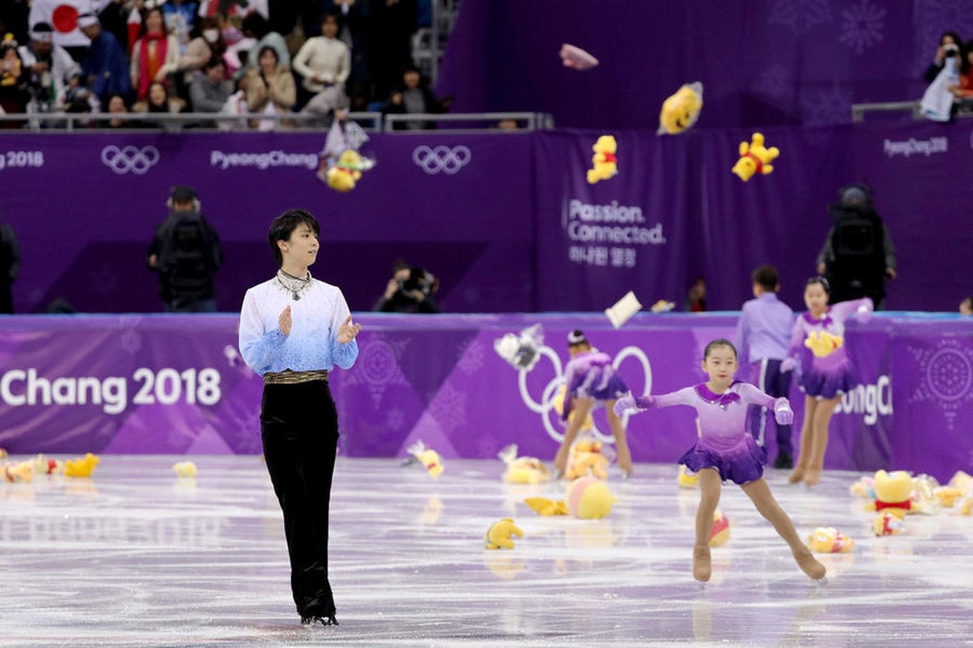 Chân dung 'cute hết hồn' của đương kim vô địch 2 lần liên tiếp môn trượt băng Olympic Chân dung 'cute hết hồn' của đương kim vô địch 2 lần liên tiếp môn trượt băng Olympic