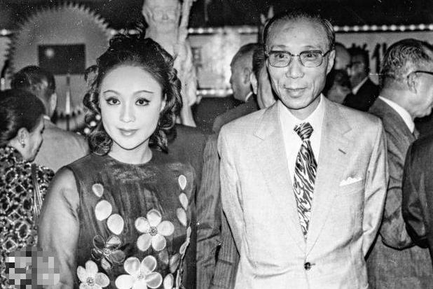 'Ảnh hậu châu Á': Mối tình cảm động với công tử nhà giàu và chết trong cô độc lúc cuối đời 'Ảnh hậu châu Á': Mối tình cảm động với công tử nhà giàu và chết trong cô độc lúc cuối đời
