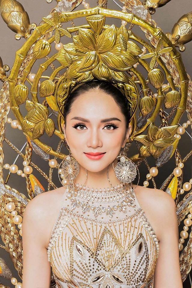 Hương Giang và hành trình 13 ngày chạm đến vương miện Hoa hậu Chuyển giới Quốc tế Hương Giang và hành trình 13 ngày chạm đến vương miện Hoa hậu Chuyển giới Quốc tế